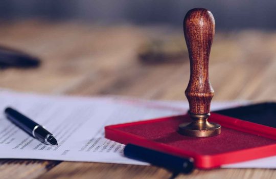 עורך דין נוטריון2